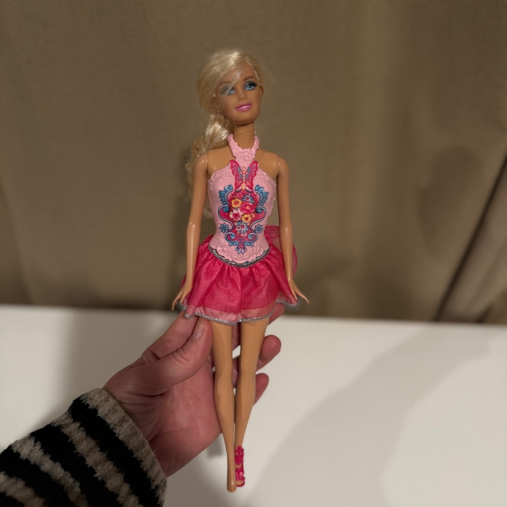 Mattel Barbie‎ Doll Pink Butterfly Ballerina Tutu Blonde Hair Blue Eyes Toy